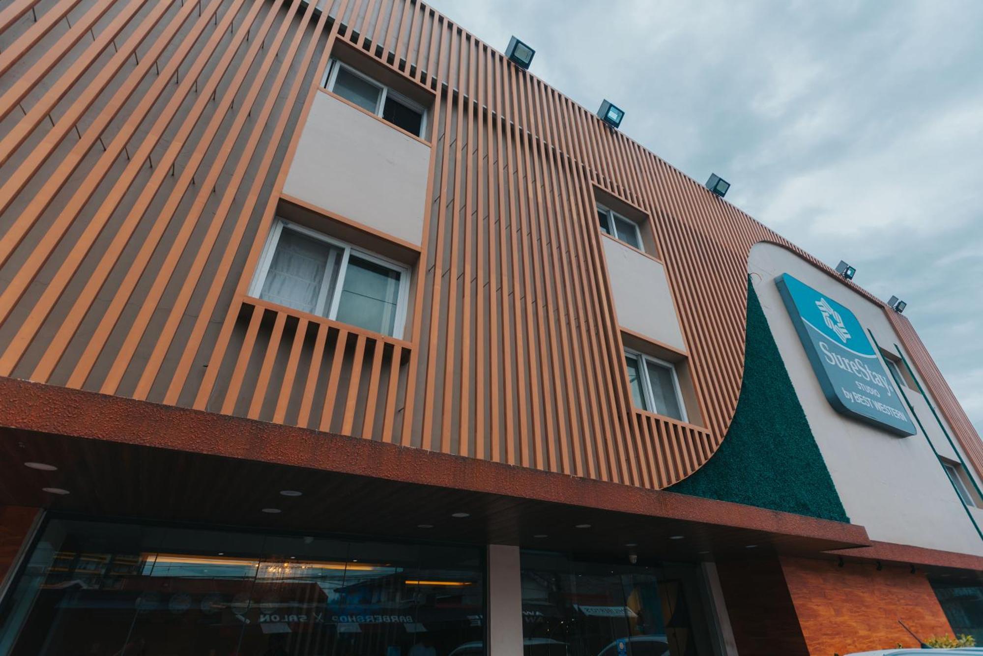 Surestay Studio By Best Western Clarkview Angeles City المظهر الخارجي الصورة